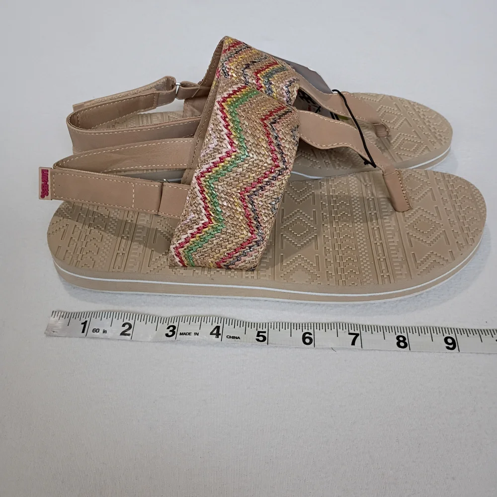JoyfulExpression sandals by MUK LUKS. Tan Aztec Design Adjustable Straps NWT